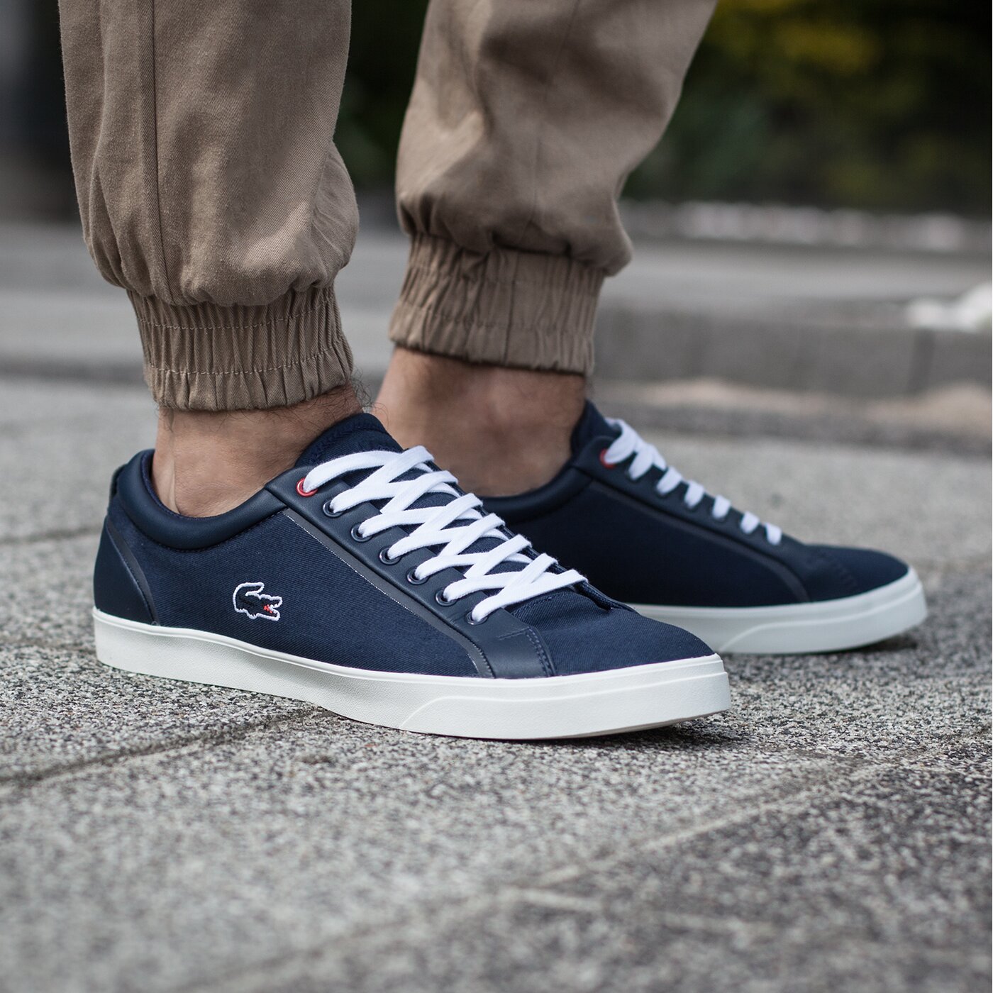 Męskie trampki LACOSTE LENGLEN 216 1 731spm0113003 kolor granatowy