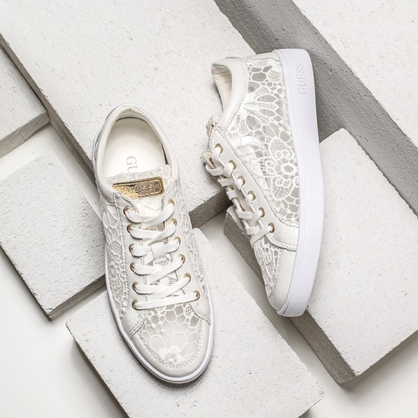 Damskie trampki GUESS GLINNA flgln1lac12white kolor biały