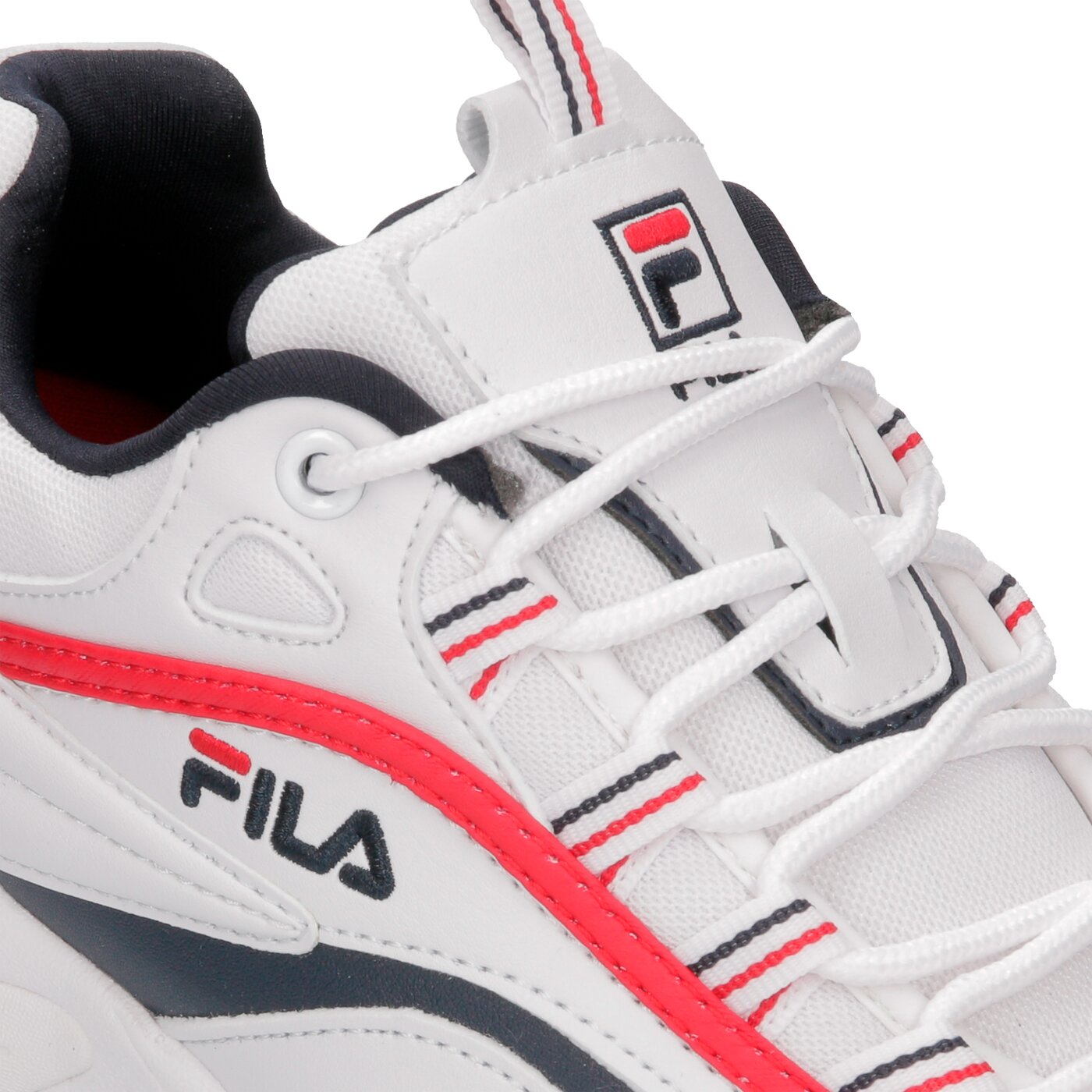 Damskie sneakersy (buty) FILA RAY LOW WMN 1010562150 kolor biały