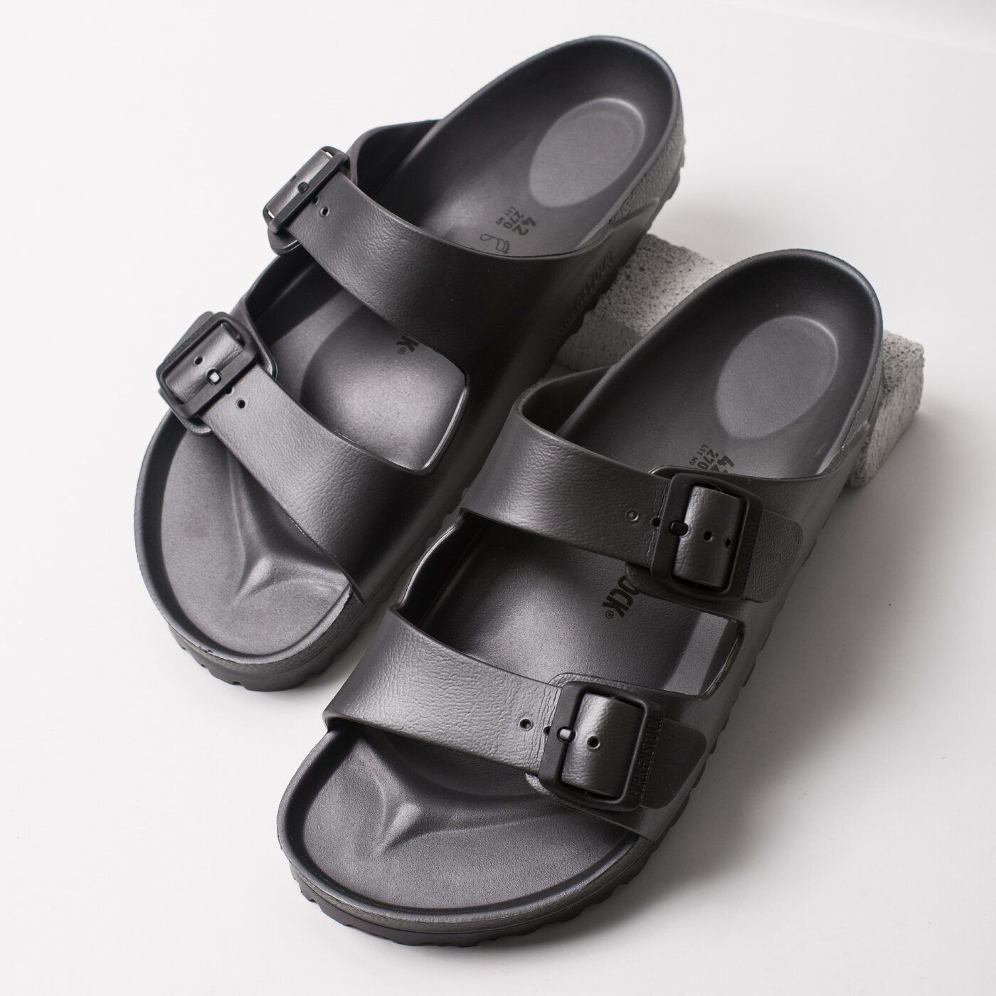 Męskie klapki BIRKENSTOCK ARIZONA EVA 1001497 kolor szary