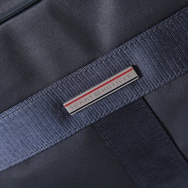 TOMMY HILFIGER TORBA DARREN REPORTER bm56927309403 kolor granatowy