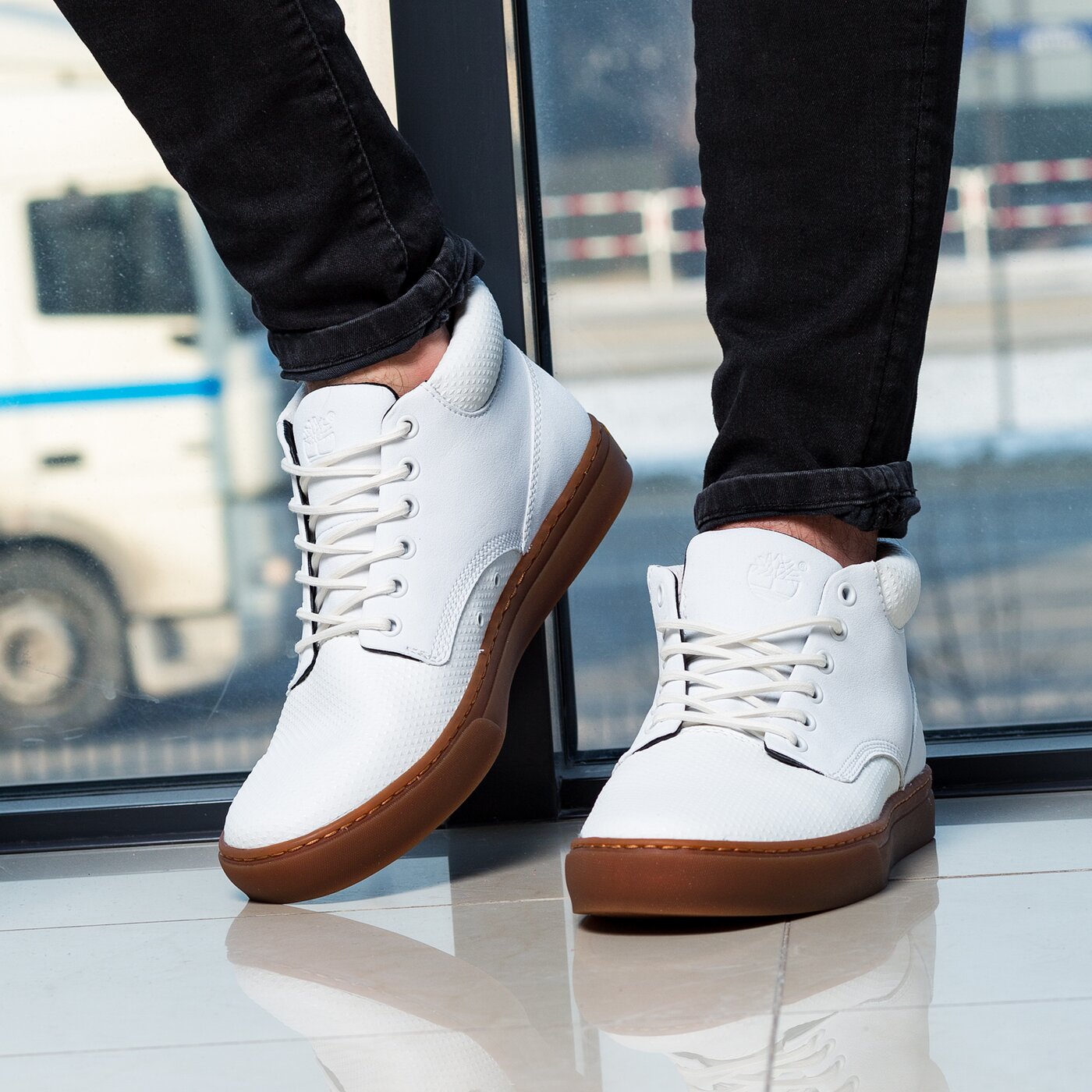 Męskie trampki TIMBERLAND ADV2.0 CUPSOLE CHUKKA LE CHK a1jsg kolor biały