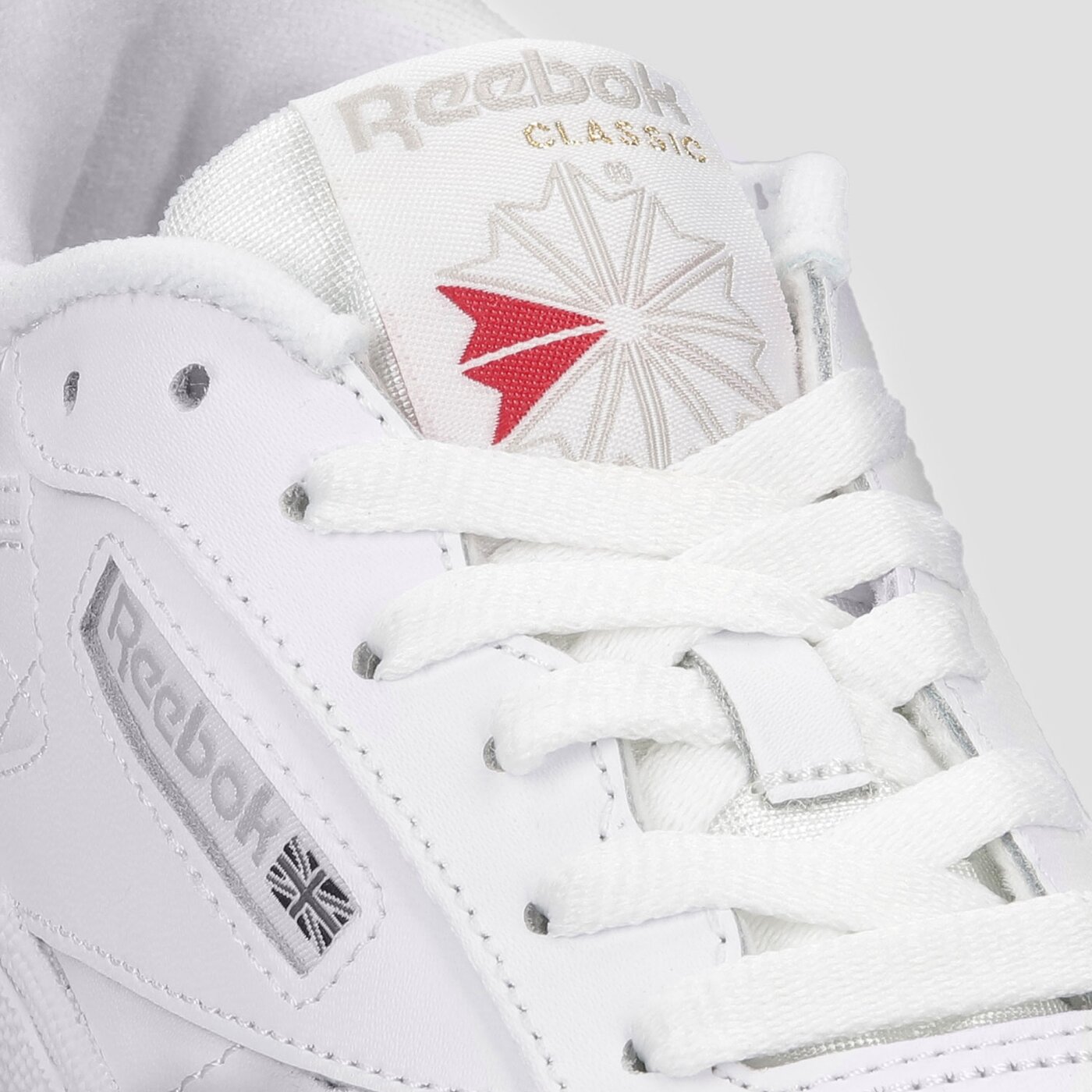 Damskie sneakersy (buty) REEBOK CLUB C 85 100000015 kolor biały
