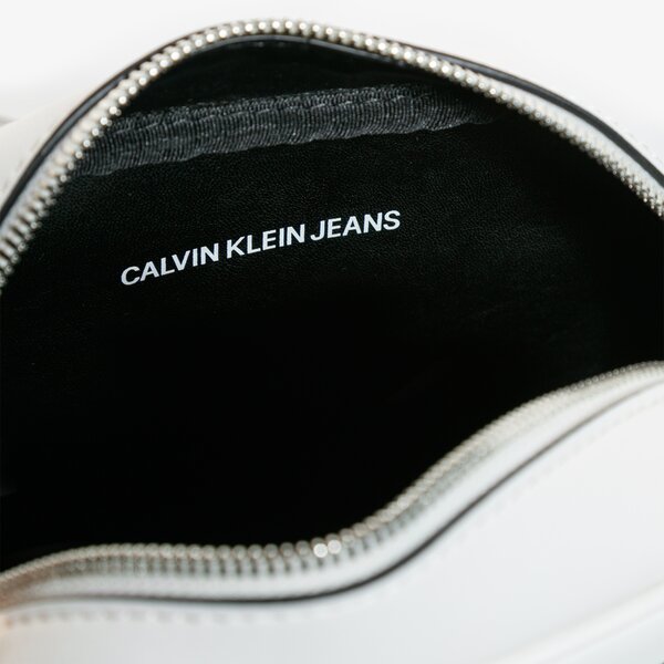 Damska torebka CALVIN KLEIN TOREBKA CAMERA BAG k60k606854yaf kolor multicolor