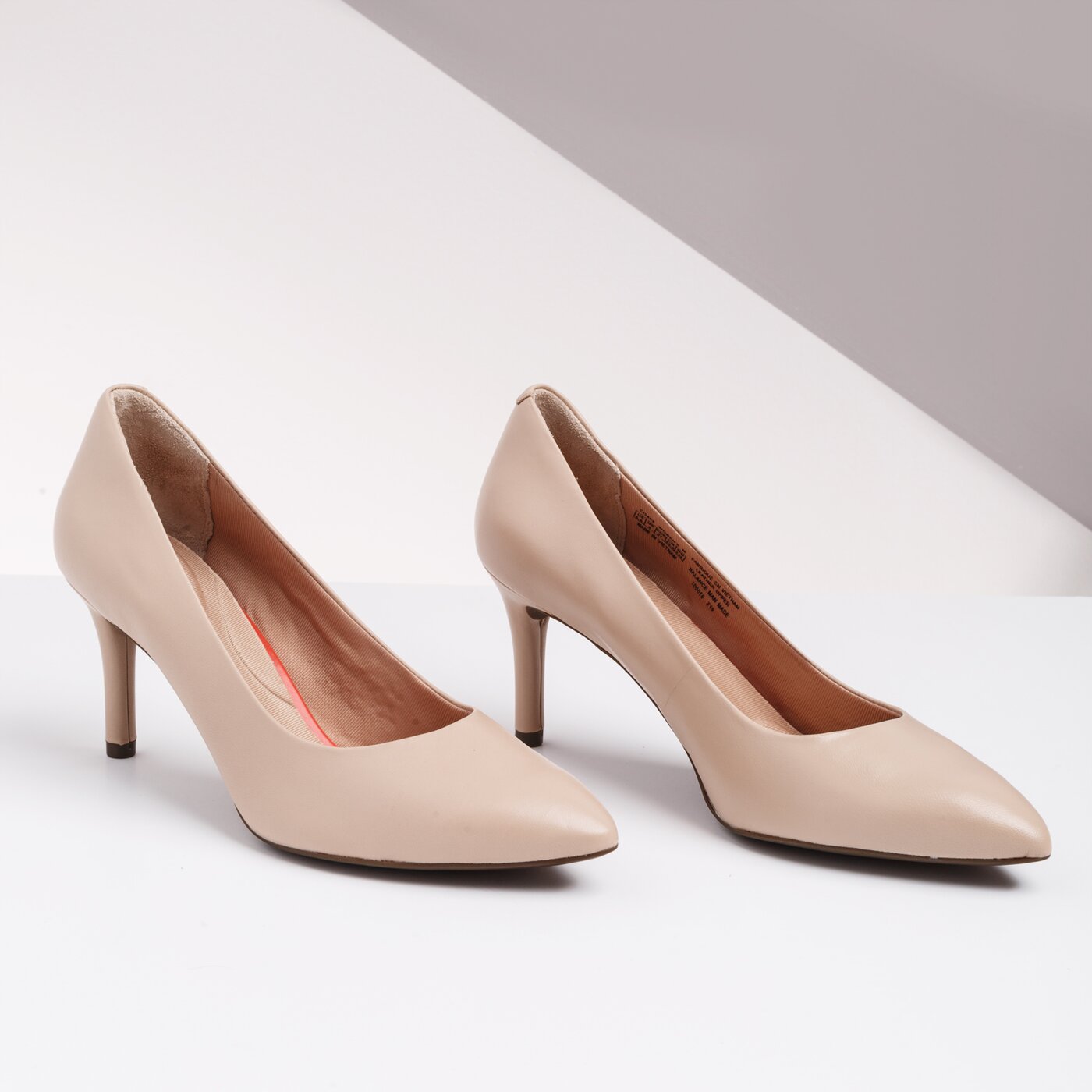 Damskie szpilki / czółenka ROCKPORT TM75MMPTH PLAIN PUMP  ci0452 kolor beżowy