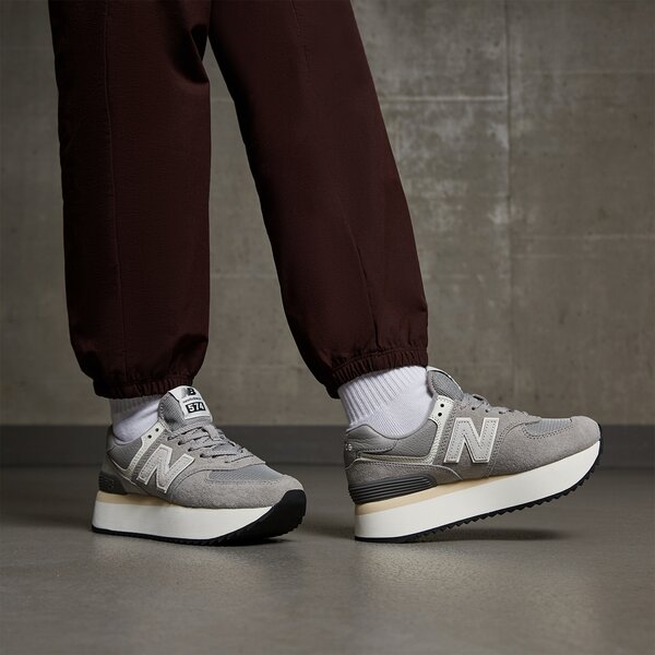 Damskie sneakersy (buty) NEW BALANCE 574  wl574zba kolor szary