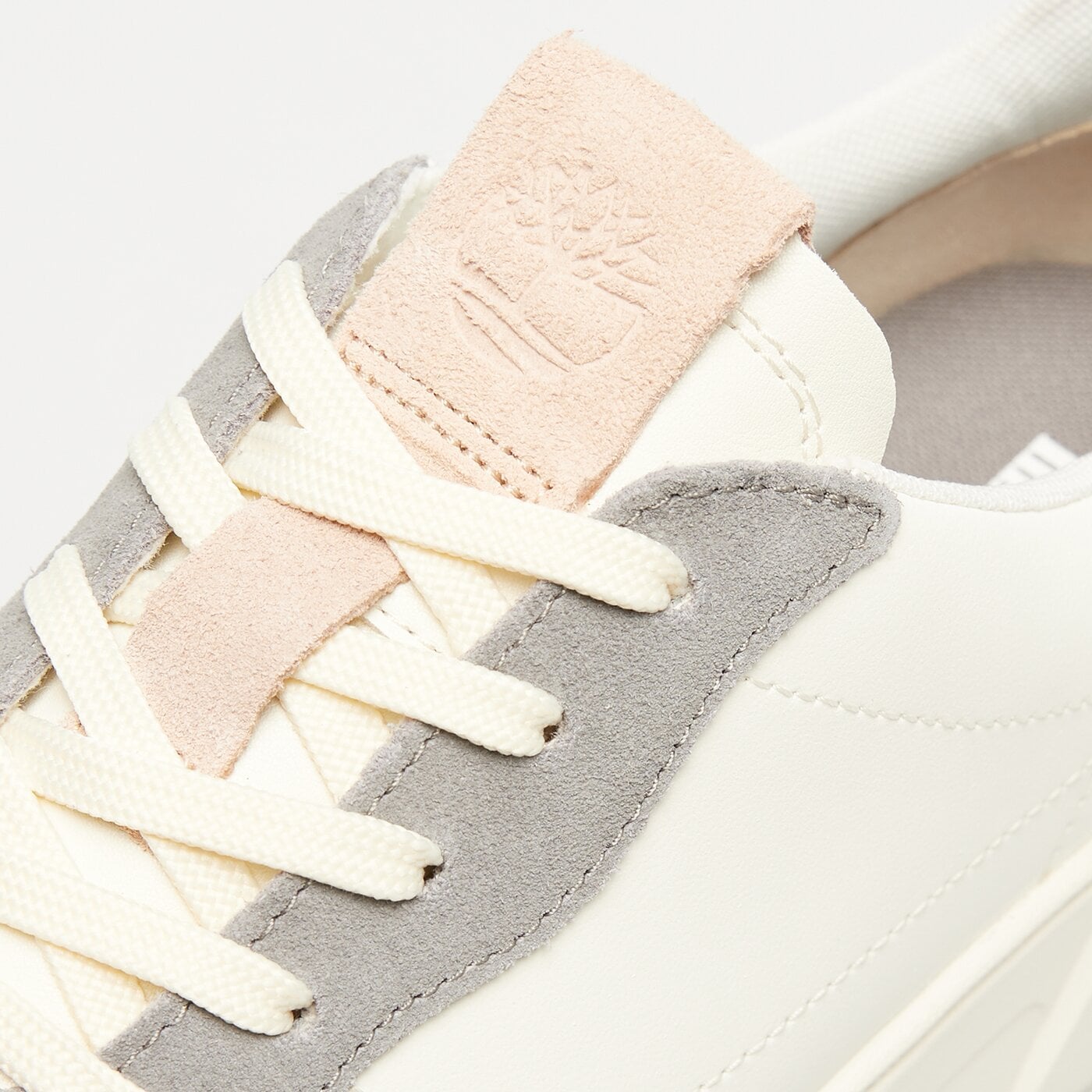 Damskie sneakersy (buty) TIMBERLAND LAUREL COURT LOW LACE UP SNEAKER tb0a41c8ezp1 kolor biały