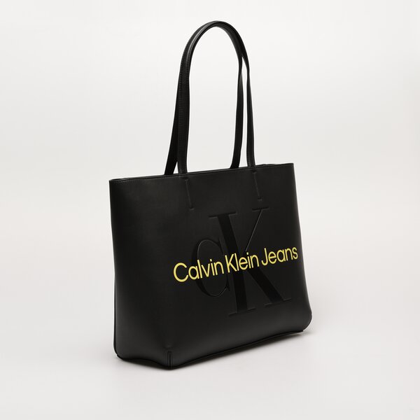Damska torebka CALVIN KLEIN TOREBKA SCULPTED SHOPPER29 MONO k60k6102760gn kolor czarny