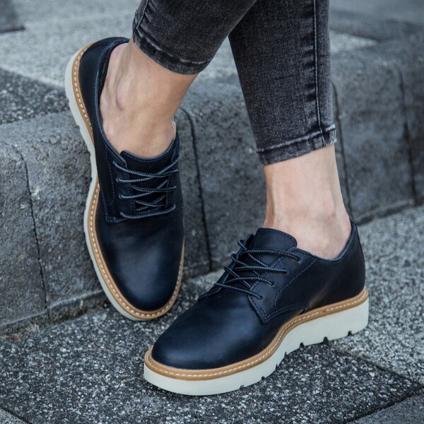Damskie półbuty TIMBERLAND KENNISTON LACE OX a18lc kolor granatowy