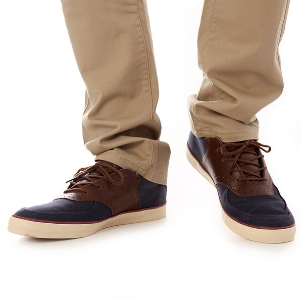 Męskie półbuty LACOSTE GLENDON BROGUE  727srm12222n2 kolor granatowy