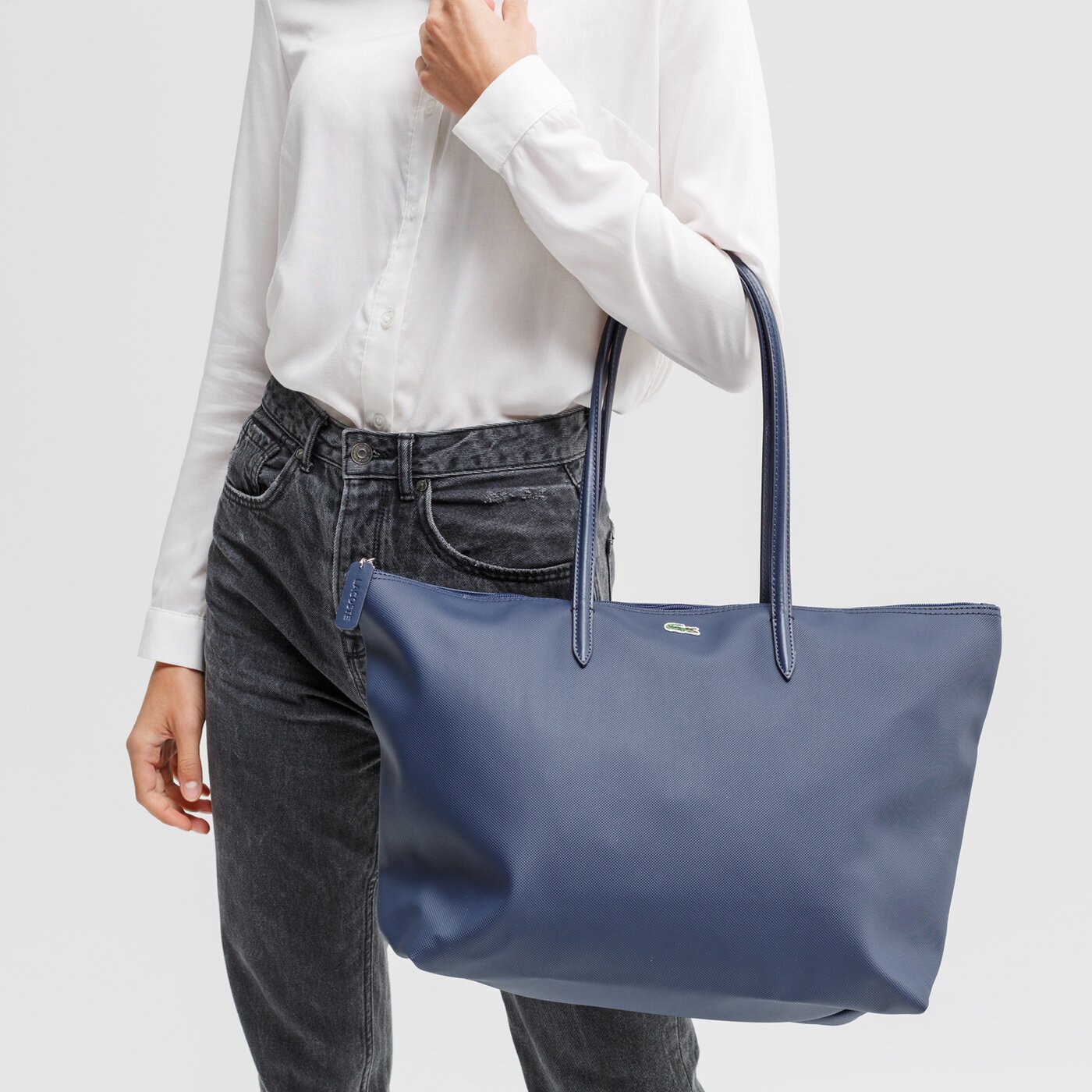 Damska torebka LACOSTE TOREBKA L.12.12 CONCEPT SHOPPING BAG nf1888po141 kolor granatowy