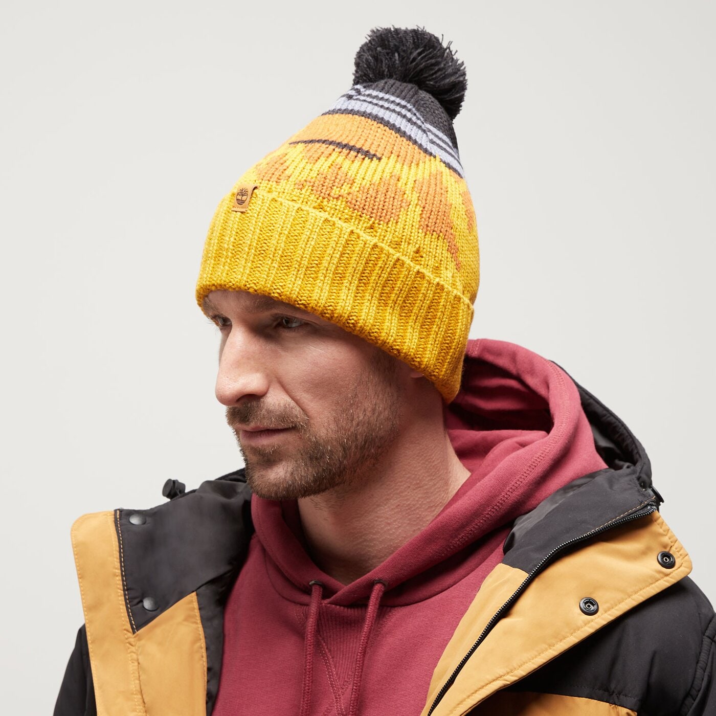 Damska czapka zimowa TIMBERLAND CZAPKA MOUNTAIN JACQUARD HAT tb0a5zwjefm1 kolor multicolor