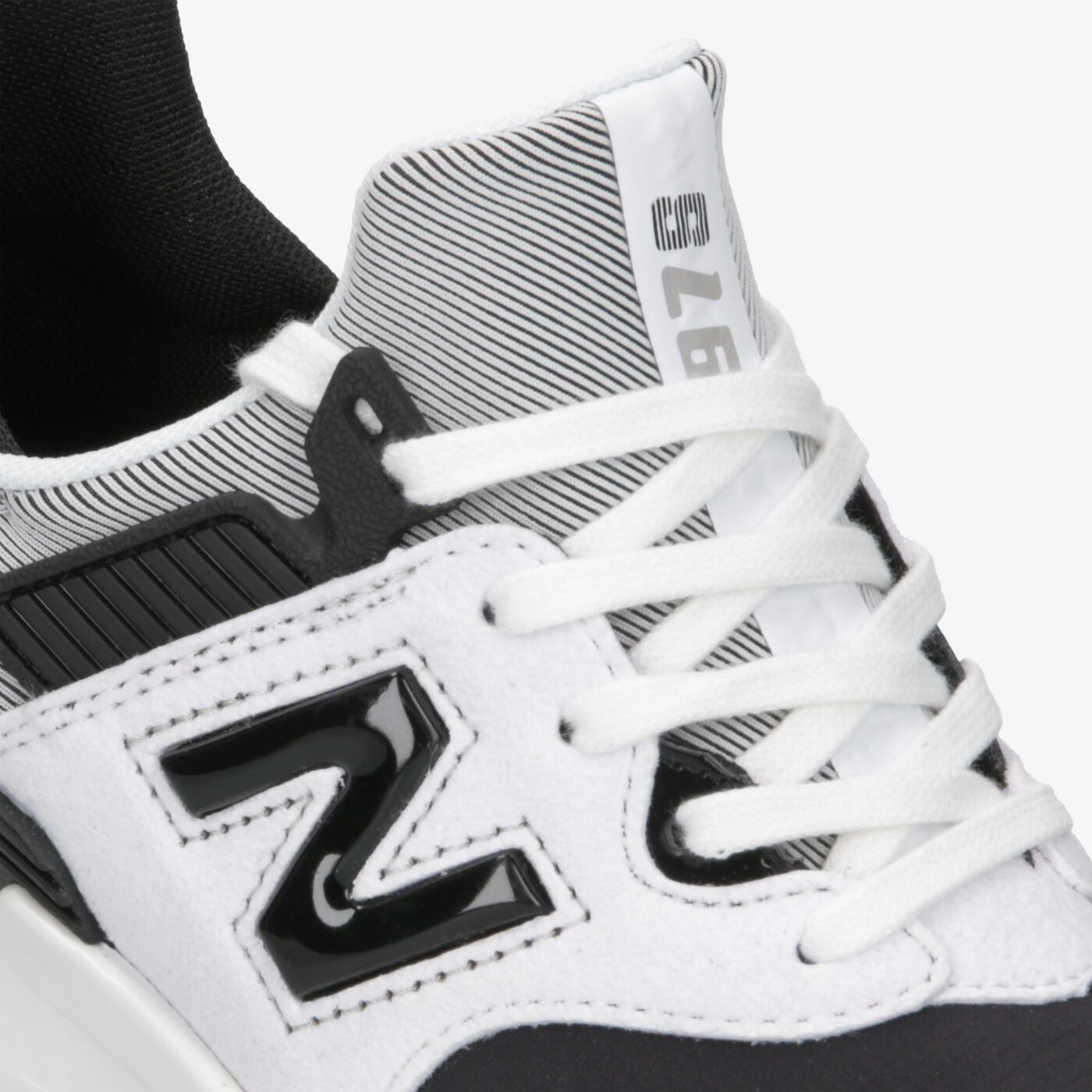 Damskie sneakersy (buty) NEW BALANCE WS997JCF ws997jcf kolor biały