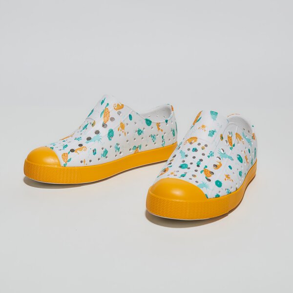 Dziecięce trampki NATIVE JEFFERSON PRINT YOUTH 15100101-8969 kolor biały
