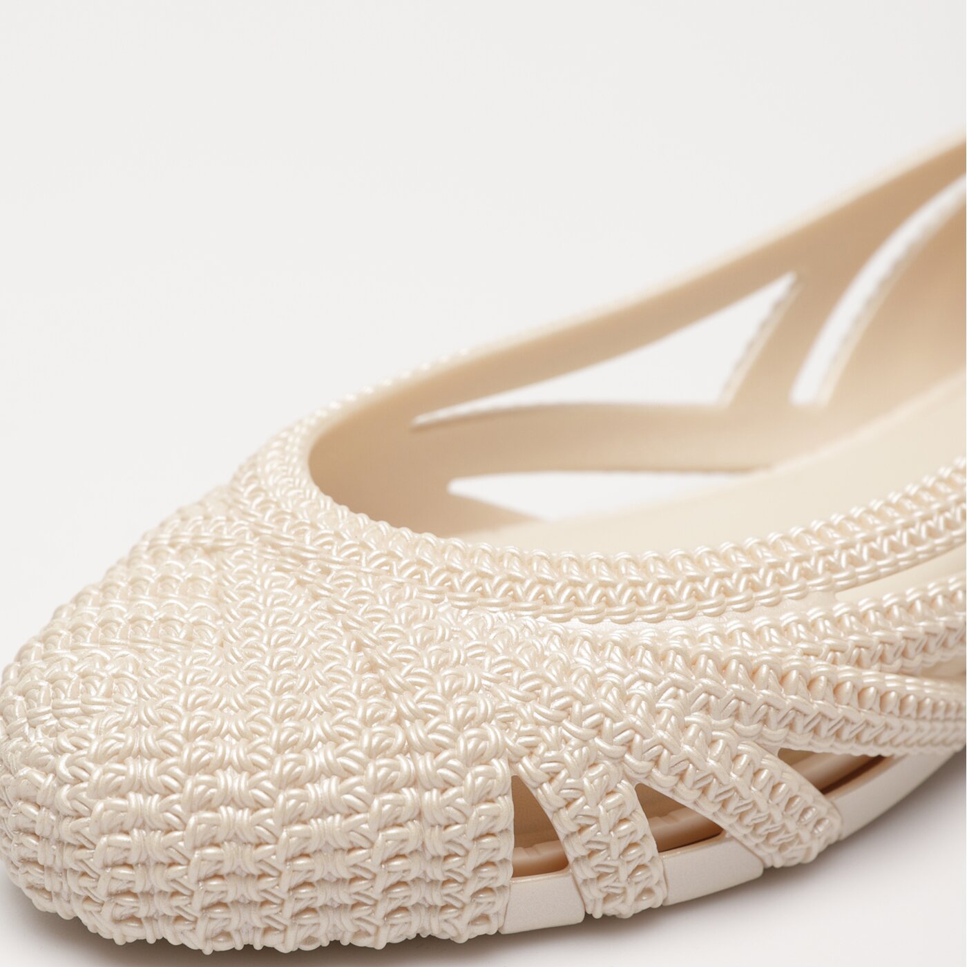 Damskie baleriny (buty) MELISSA FEMME CLASSY AD. 33734ai005 kolor beżowy