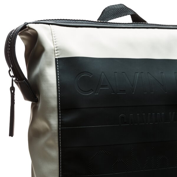 Damski plecak CALVIN KLEIN PLECAK LOGO ADDICTION BACKPACK k50k503530000 kolor czarny