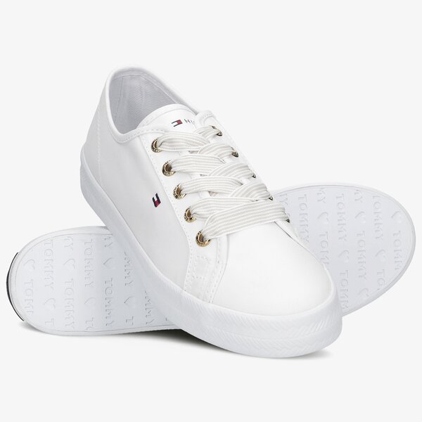 Damskie trampki TOMMY HILFIGER ESSENTIAL NAUTICAL SNEAKER fw0fw04848ybs kolor biały