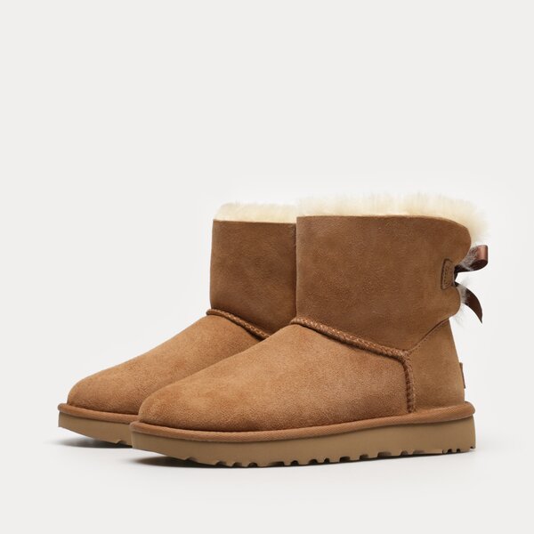 Damskie botki / sztyblety UGG MINI BAILEY BOW II 1016501-chestnut kolor brązowy