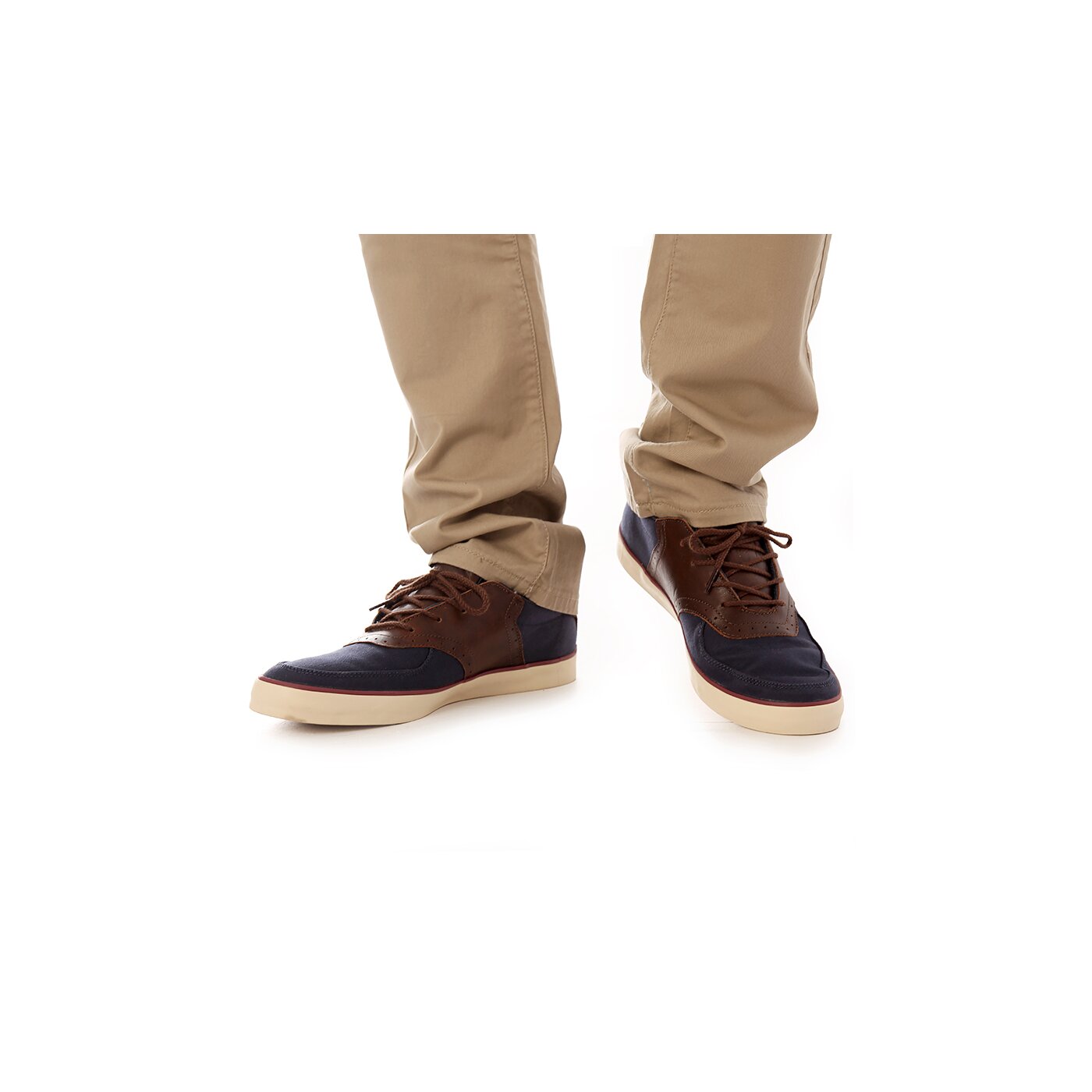 Męskie półbuty LACOSTE GLENDON BROGUE  727srm12222n2 kolor granatowy