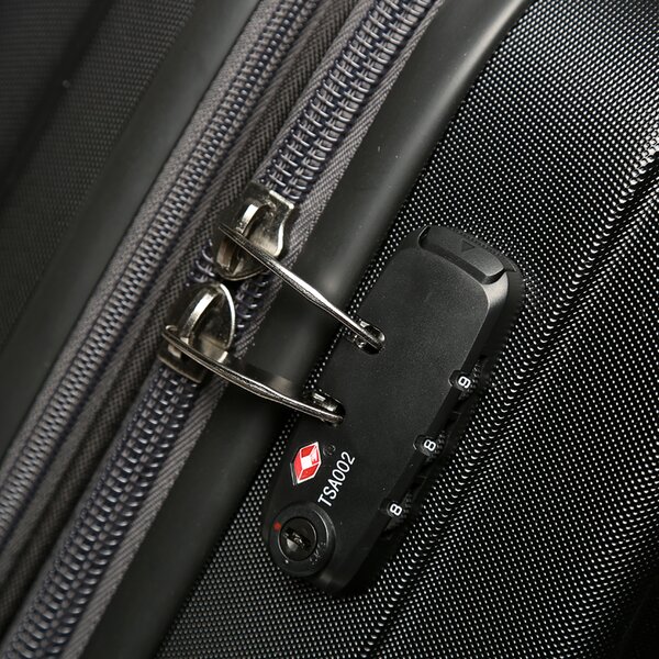 TIMBERLAND TORBA NA KÓŁKACH 21" SPINNER SUITCASE r7461001 kolor czarny