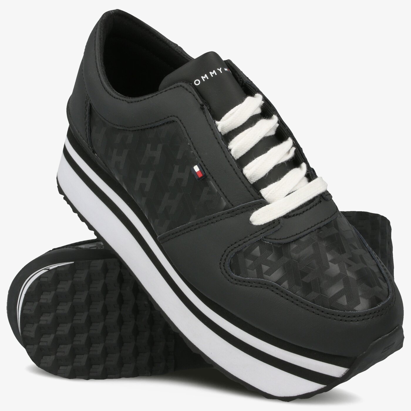 Damskie sneakersy (buty) TOMMY HILFIGER TOMMY JACQUARD FLATFORM SNEAKER fw0fw04680bds kolor czarny