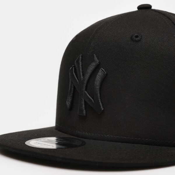 Damska czapka z daszkiem NEW ERA MLB NEW YORK YANKEES 9FIFTY SNAPBACK CAP BASIC 9FIFT 11180834 kolor czarny