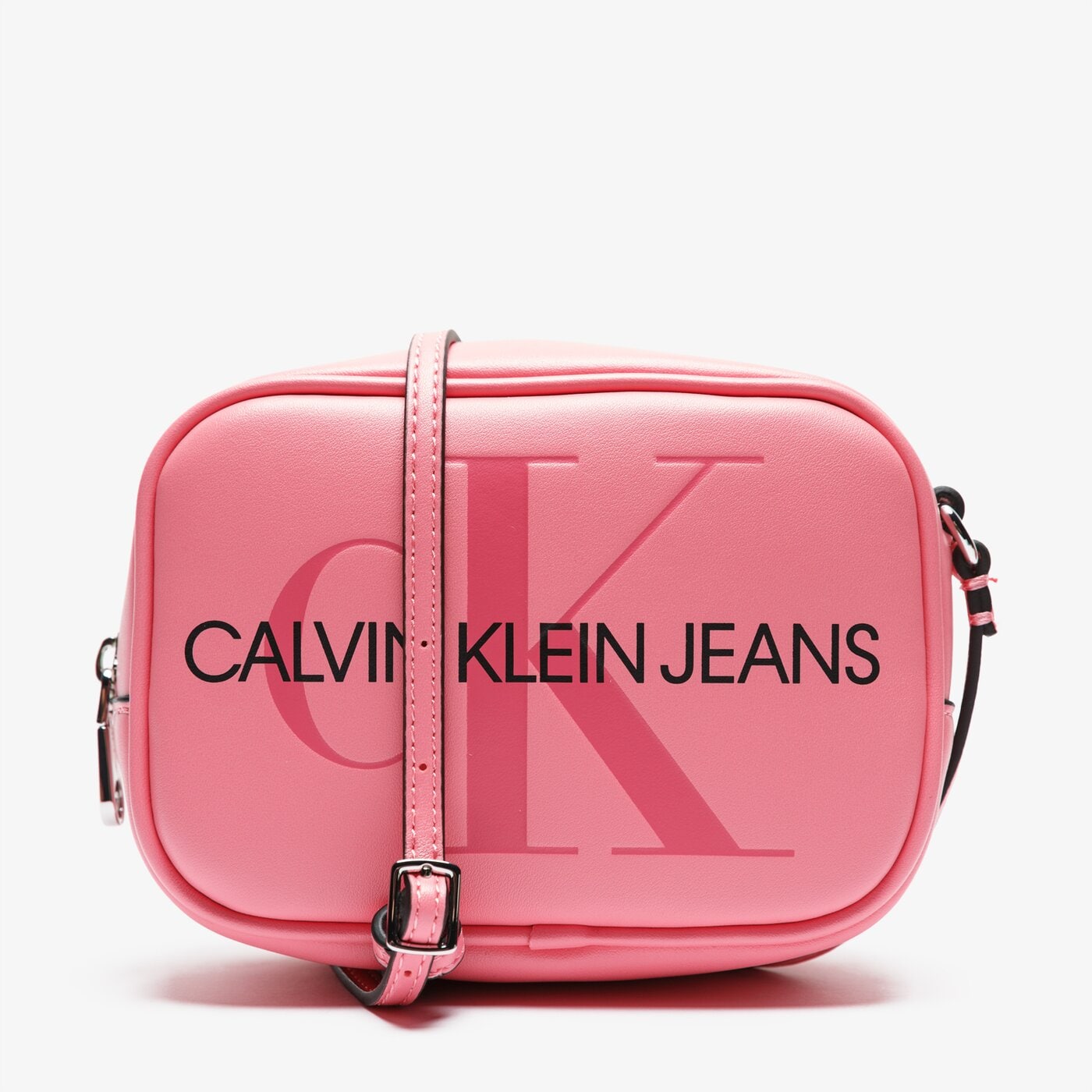 Damska torebka CALVIN KLEIN TOREBKA SCULPTED MONOGRAM CAMERA BAG k60k605524637 kolor różowy
