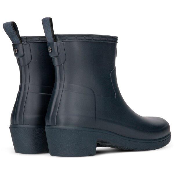 Damskie kalosze (buty gumowe) HUNTER REFINED LOW HEEL ANKLE BOOT wfs2014rma-nvy kolor granatowy