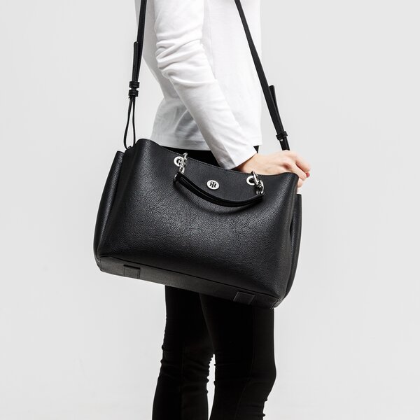 Damska torebka TOMMY HILFIGER TOREBKA TH CORE SATCHEL aw0aw08518bds kolor czarny