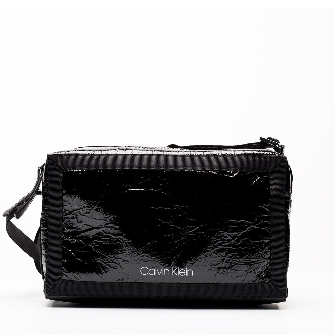 Damska torebka CALVIN KLEIN TOREBKA OUTLINE MEDIUM CROSSBODY k60k604820001 kolor czarny