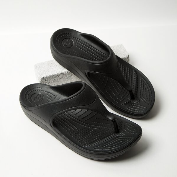 Damskie klapki CROCS CROCS SLOANE PLATFORM FLIP W 200486001 kolor czarny