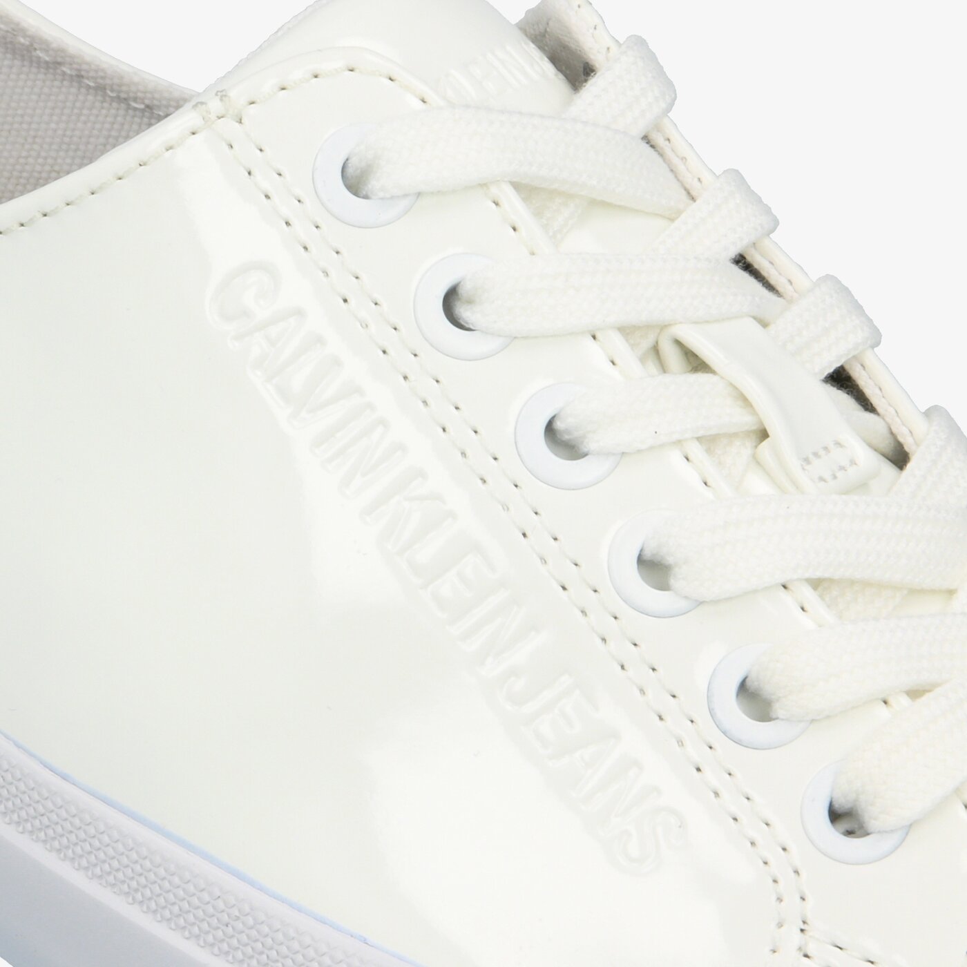 Damskie trampki CALVIN KLEIN IRELAND r0775wth kolor biały