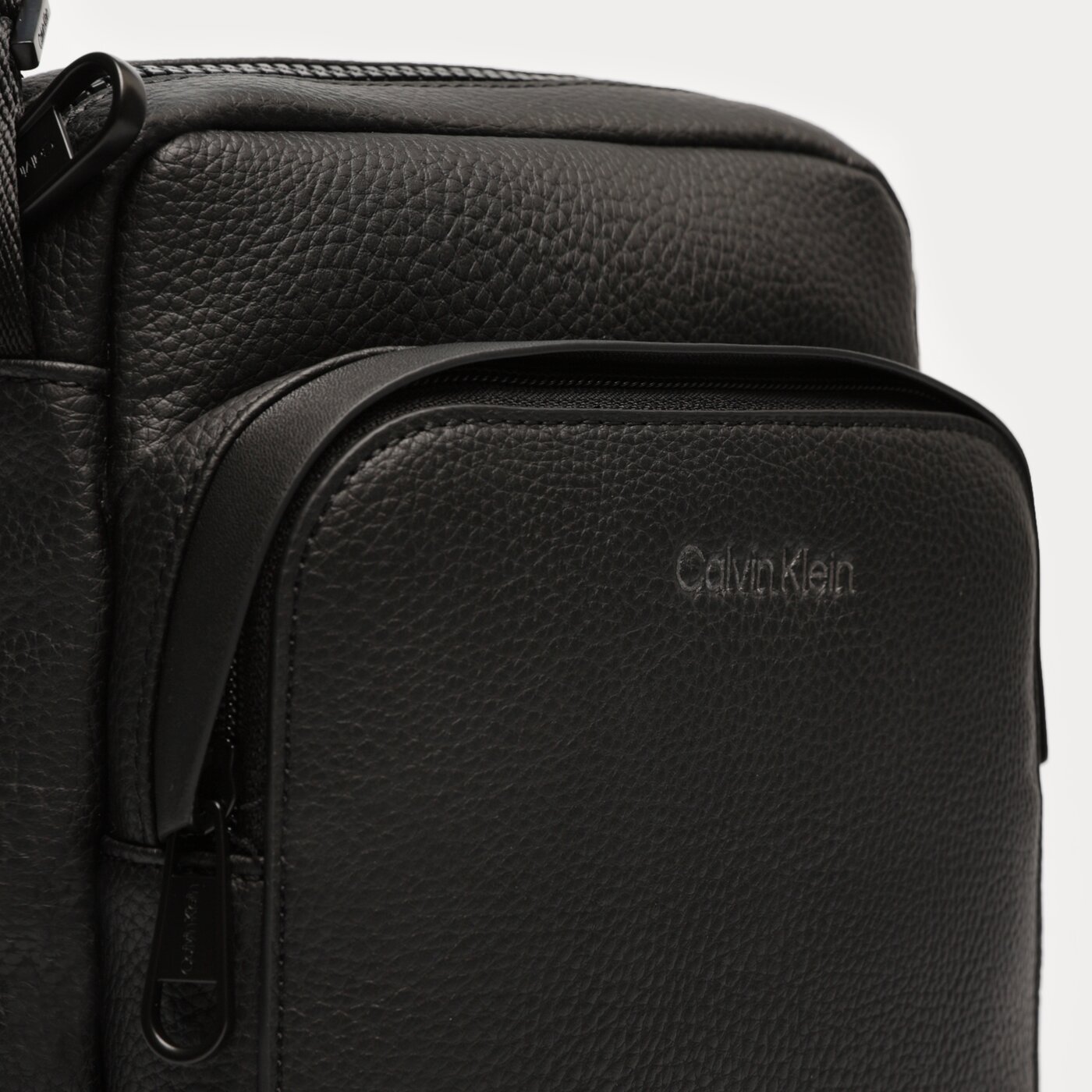 CALVIN KLEIN TORBA CK MUST REPORTER S k50k511187bax kolor czarny