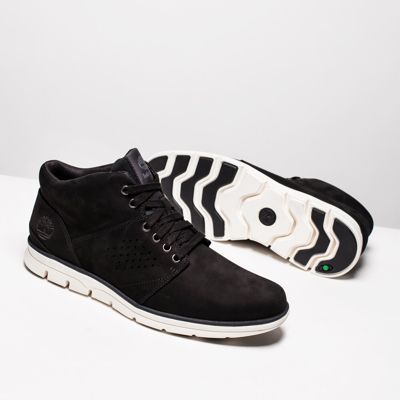 Męskie buty za kostkę TIMBERLAND BRADSTREET HALF CAB ca1wtd kolor czarny