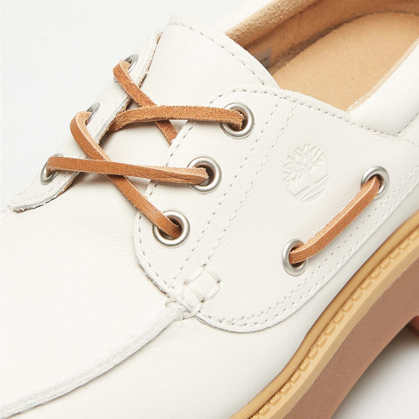 Damskie mokasyny i półbuty TIMBERLAND STONE STREET BOAT SHOE  tb0a64f4em21 kolor biały