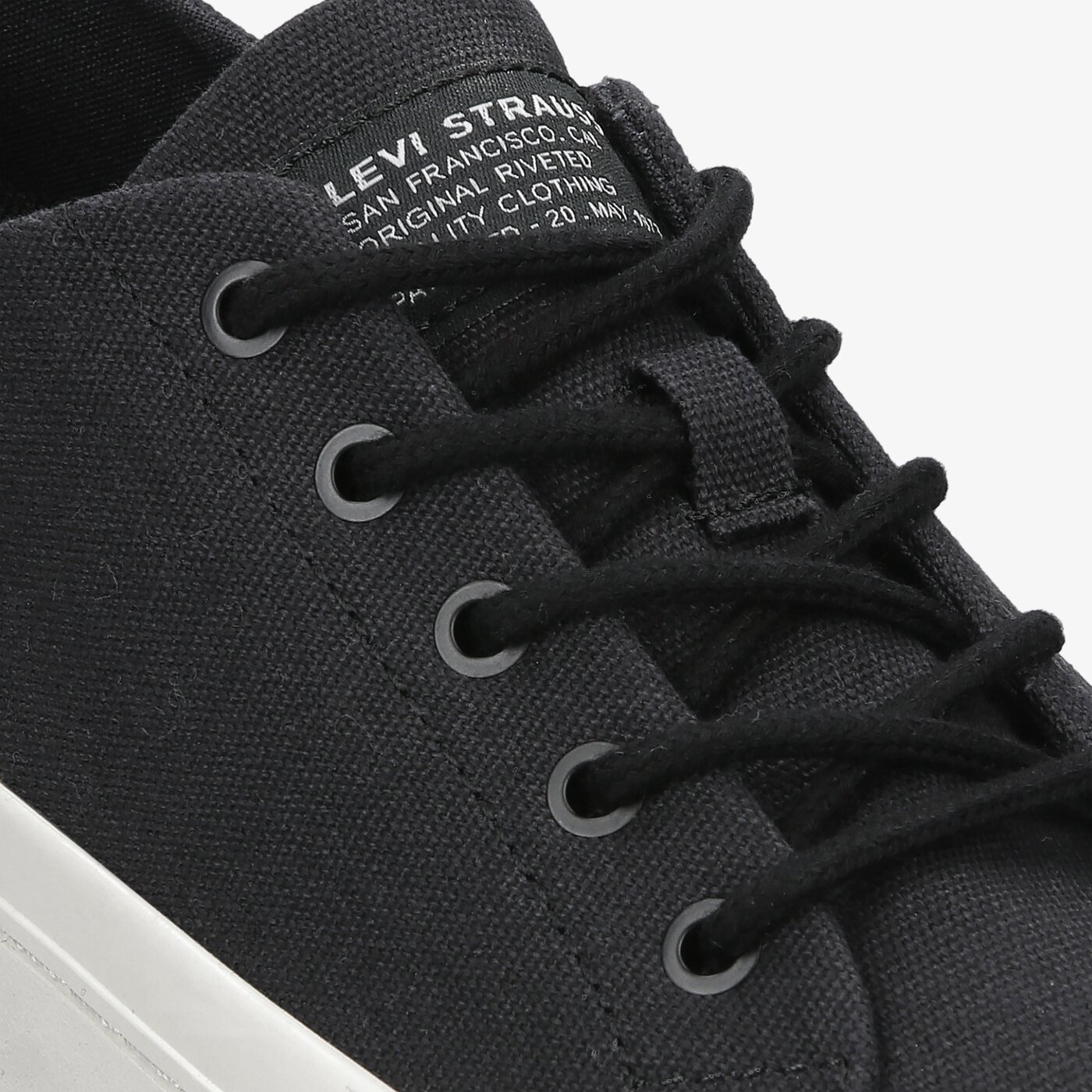 Męskie trampki LEVI'S SUMMIT LOW 233032 eu 634-59 kolor czarny