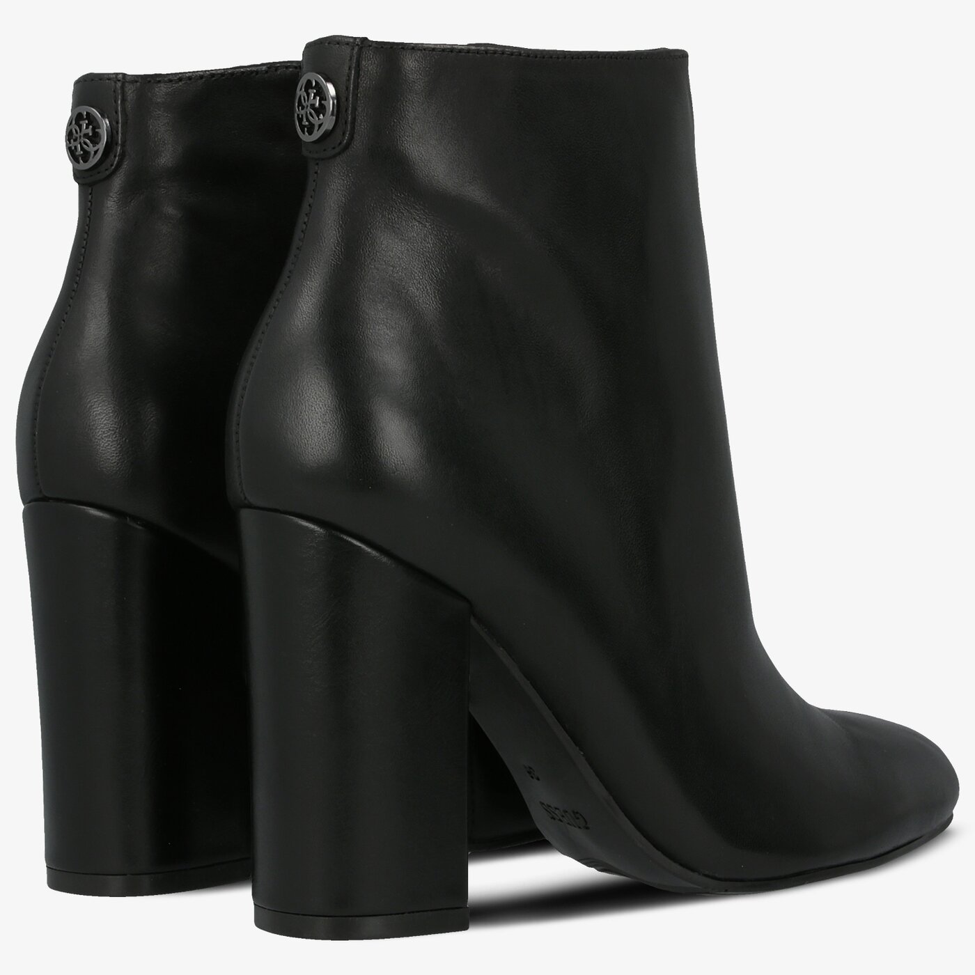 Damskie botki / sztyblety GUESS LANNAHA fl8laalea10black kolor czarny