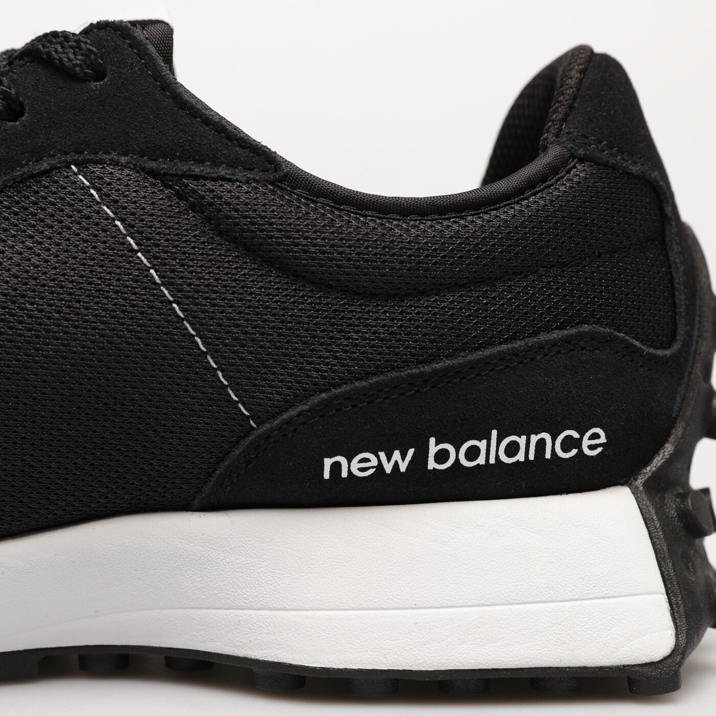 Męskie sneakersy (buty) NEW BALANCE 327  ms327cbw kolor czarny