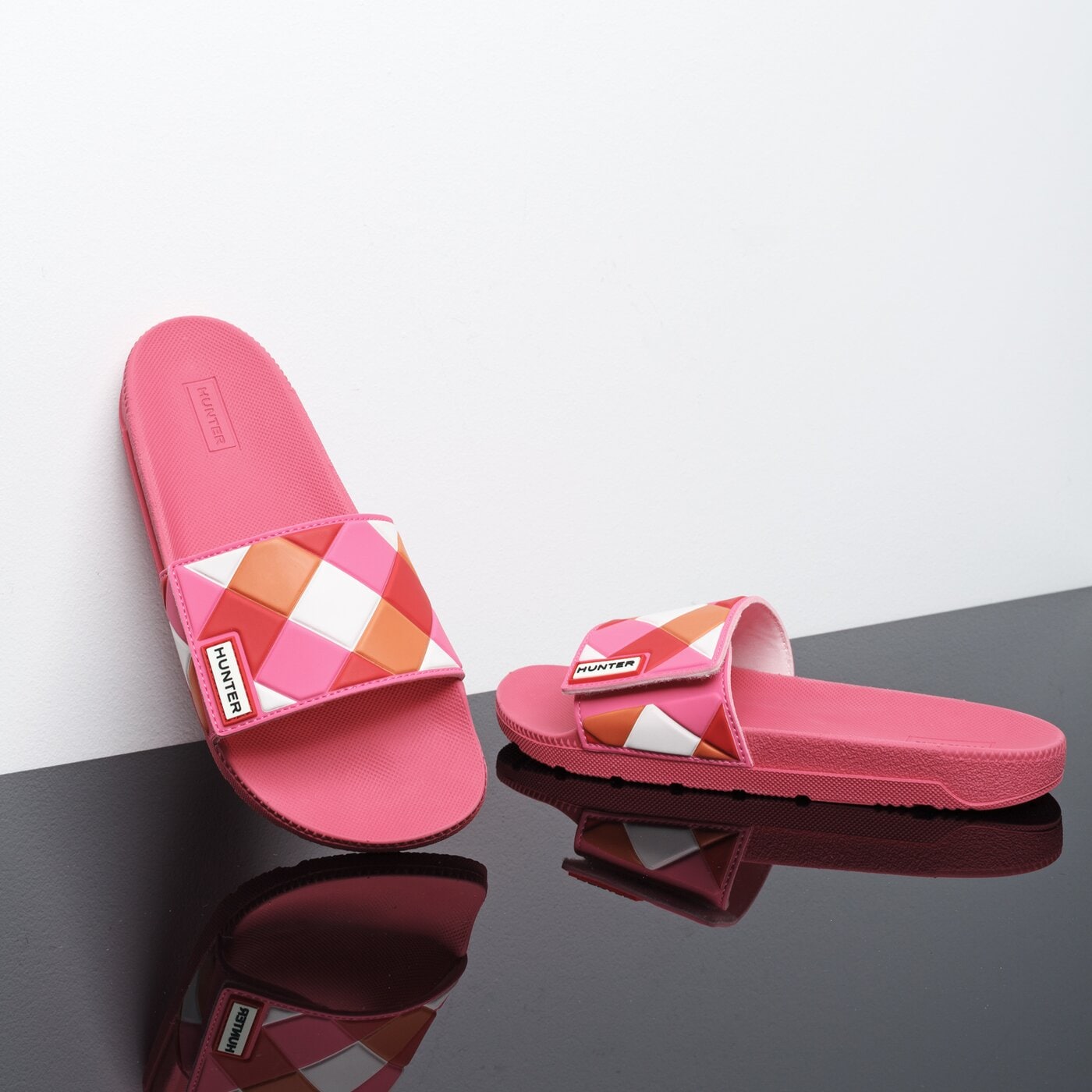 Damskie klapki HUNTER ORIGINAL ADJUSTABLE SLIDE WEAVE wfd4029evaarp kolor fioletowy