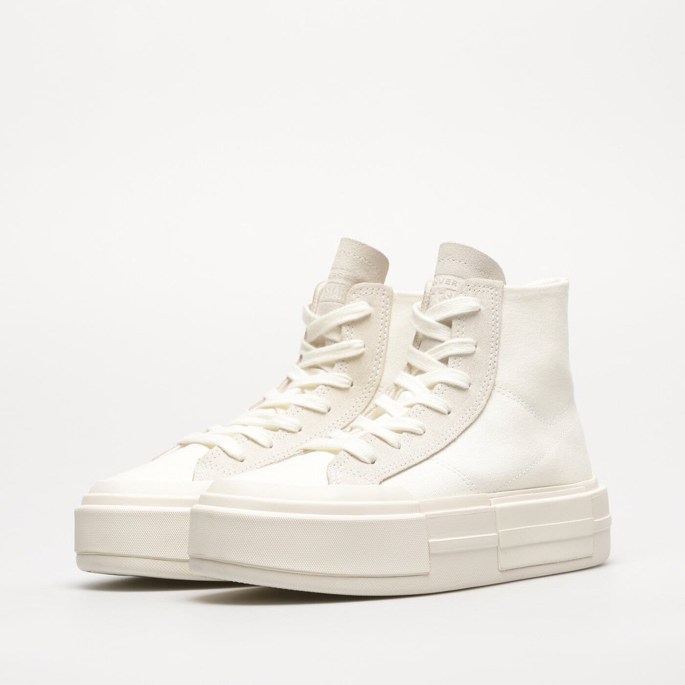 Damskie trampki CONVERSE CHUCK TAYLOR ALL STAR CRUISE a04688c kolor beżowy