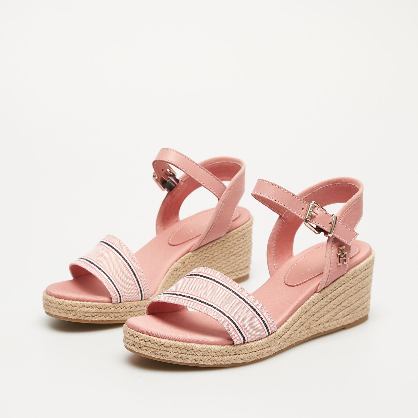 Damskie szpilki / czółenka TOMMY HILFIGER SHIRTING WEDGE SANDAL fw0fw078870kp kolor różowy