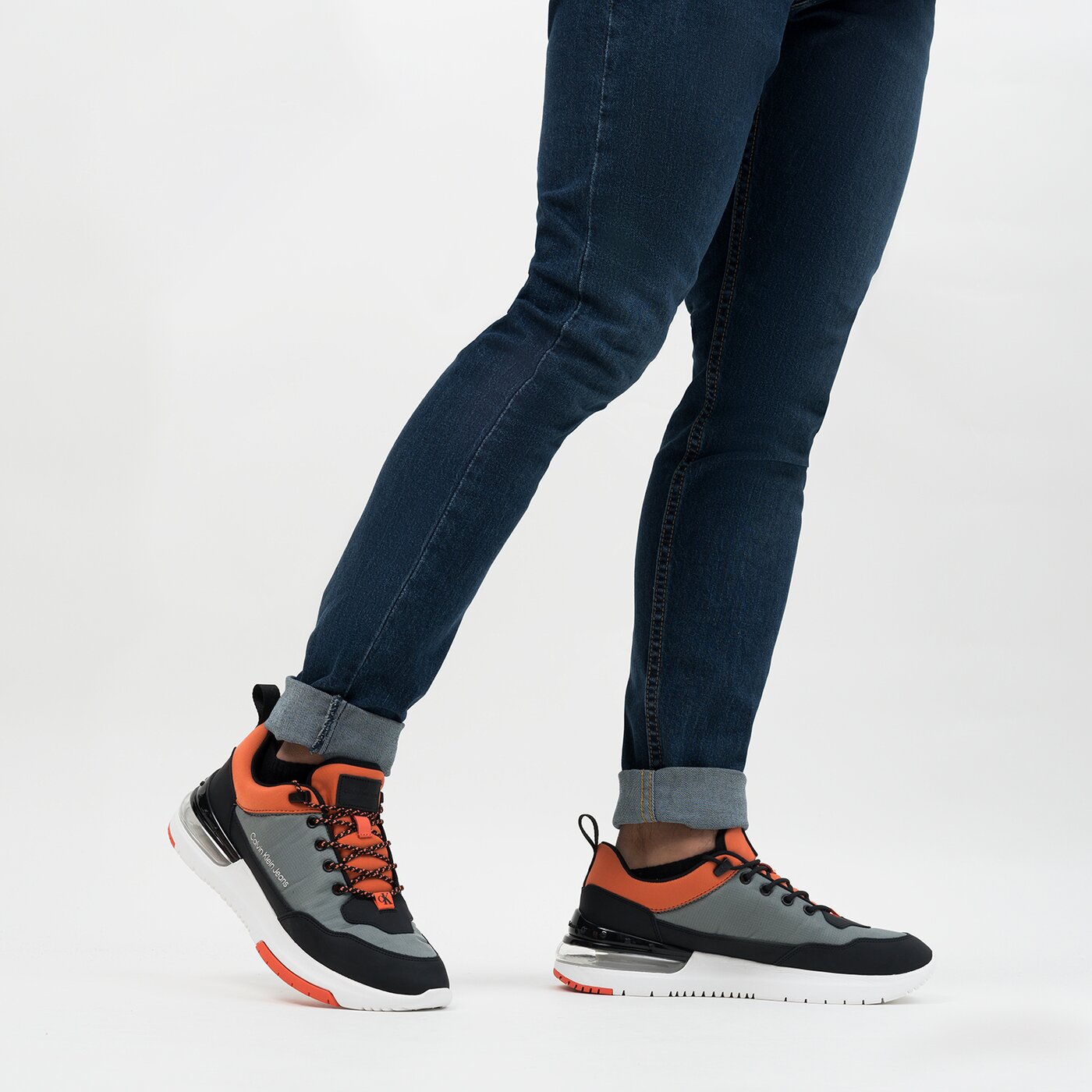 Męskie sneakersy (buty) CALVIN KLEIN SPORTY RUNNER COMFAIR LACEUP LTH ym0ym005170iw kolor biały