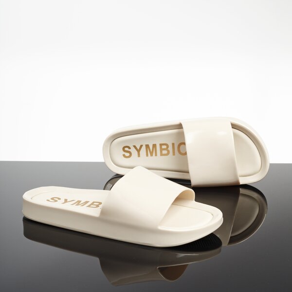 Damskie klapki SYMBIOSIS INES SLIDES syws119002 kolor beżowy