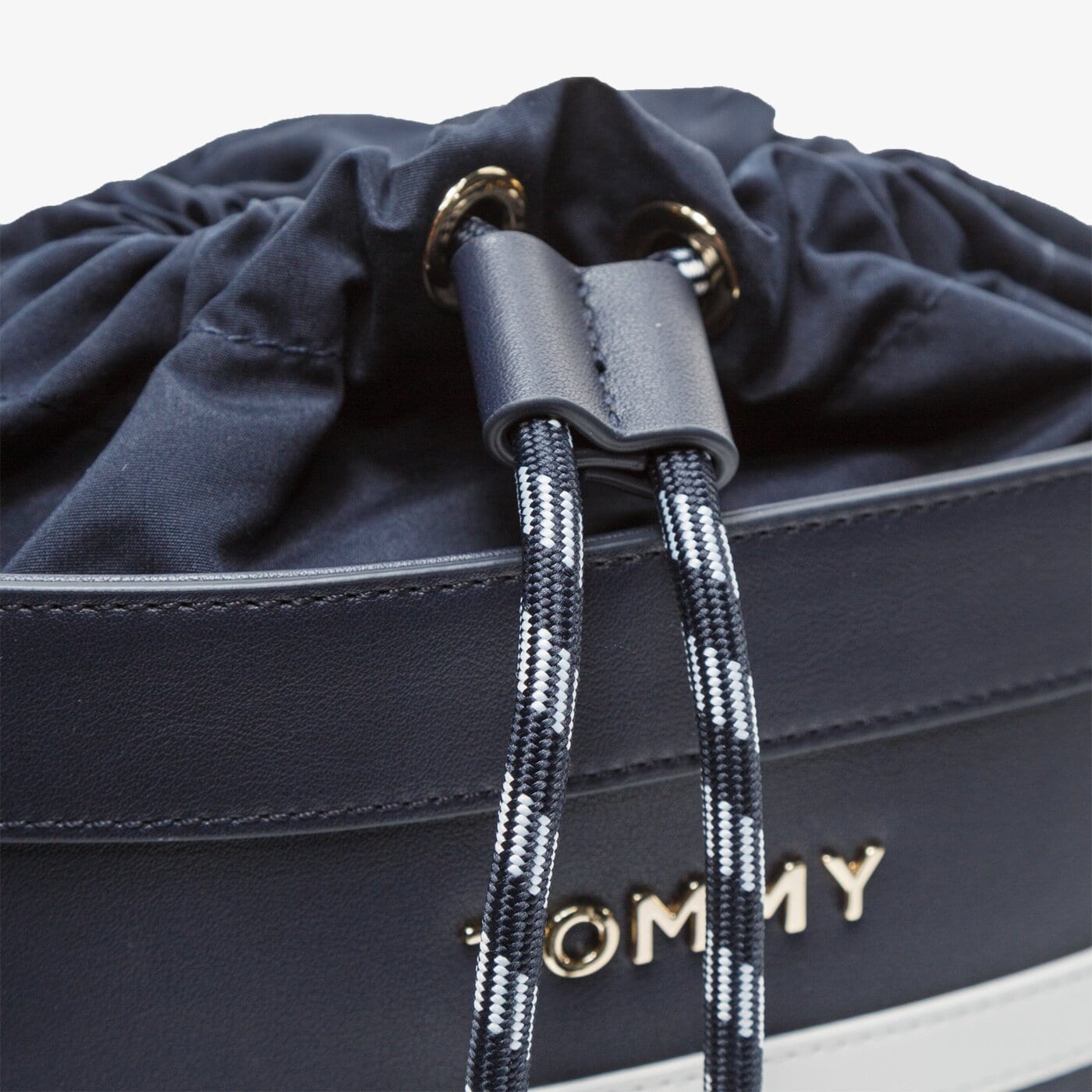 Damska torebka TOMMY HILFIGER TOREBKA ITEM STAPLE BUCKET aw0aw08310cjm kolor multicolor