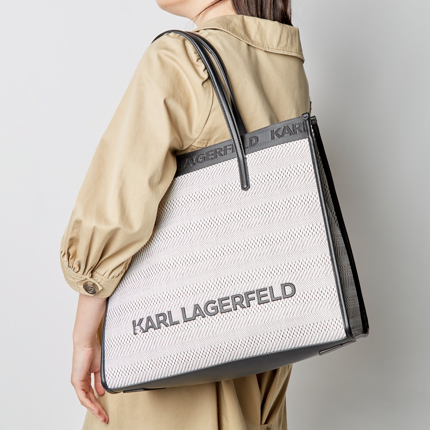 Damska torebka KARL LAGERFELD TOREBKA 211w3022998 kolor multicolor