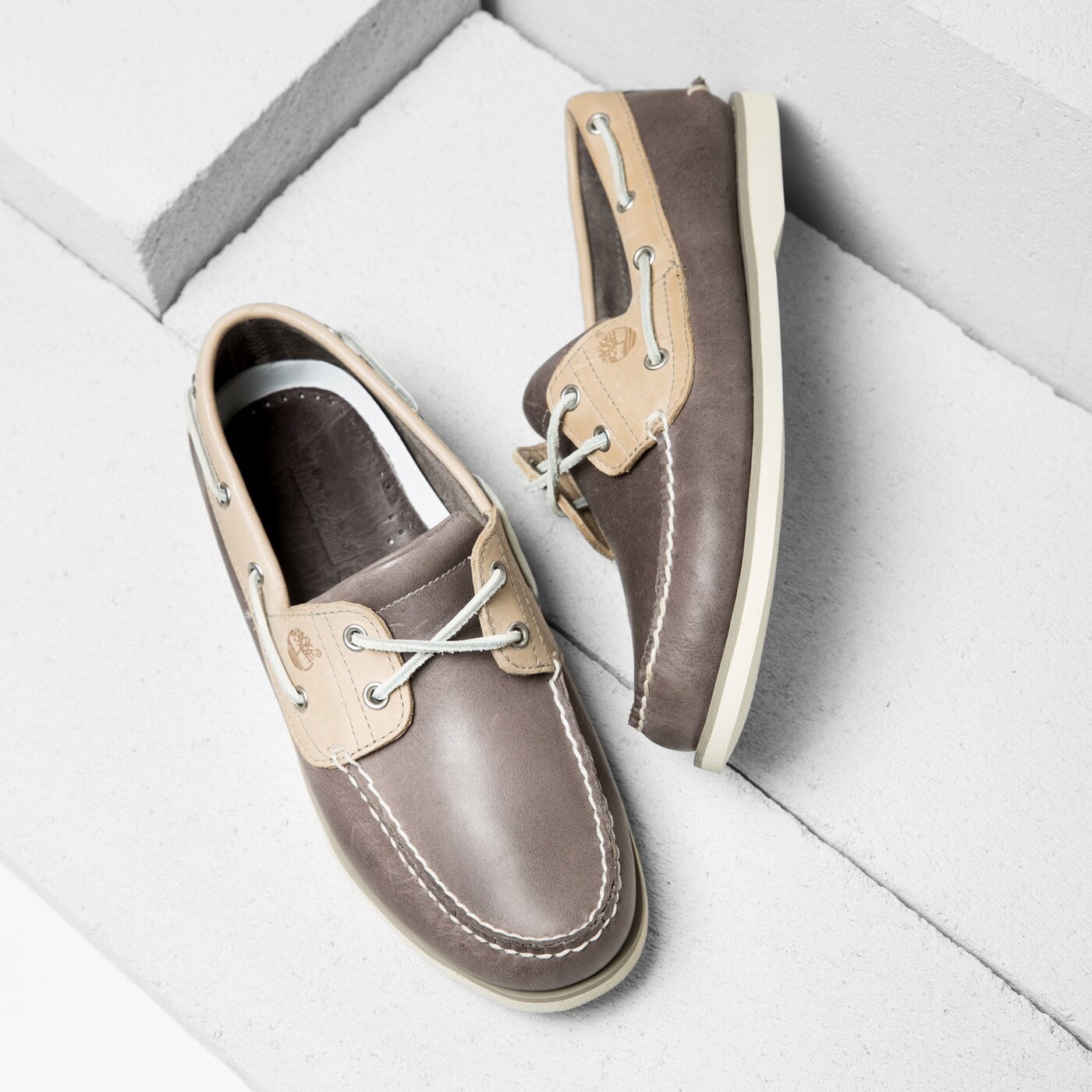 Męskie mokasyny TIMBERLAND CLASSIC BOAT 2 EYE a1b7u kolor szary