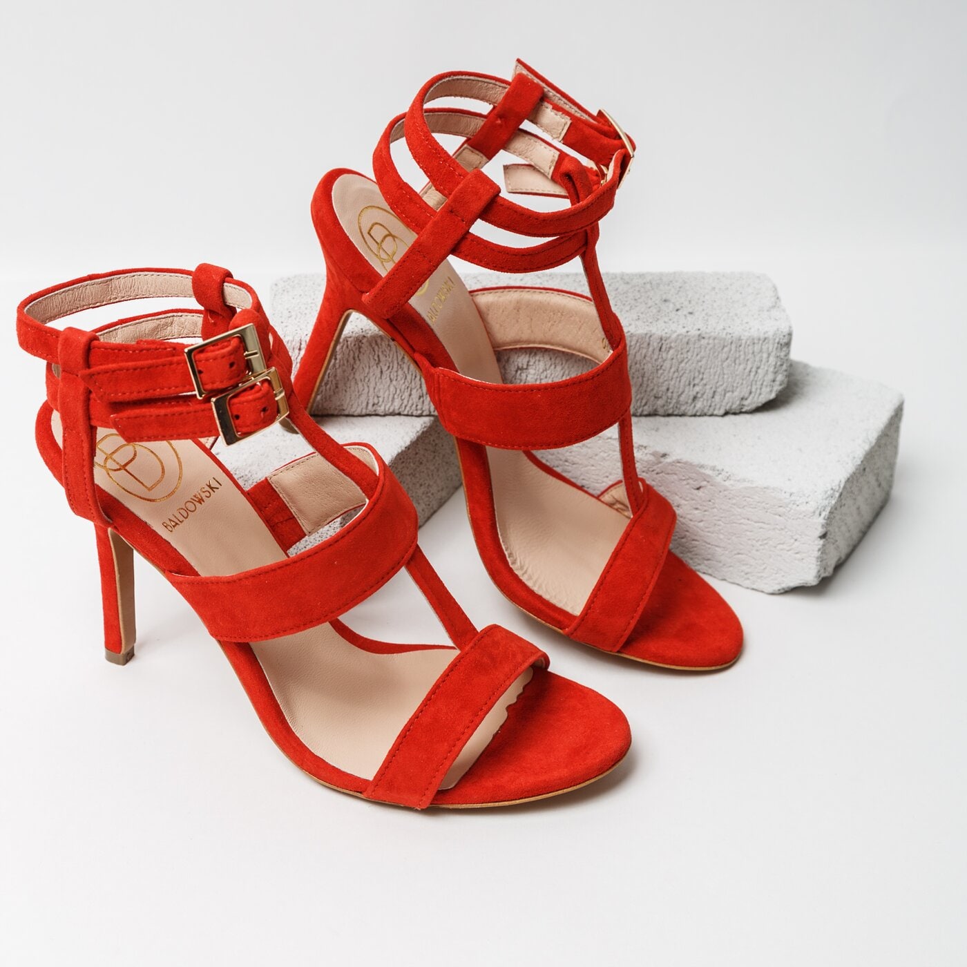 Damskie sandały BALDOWSKI SANDAŁY NA OBCASIE w00353/3436/001 kolor czerwony