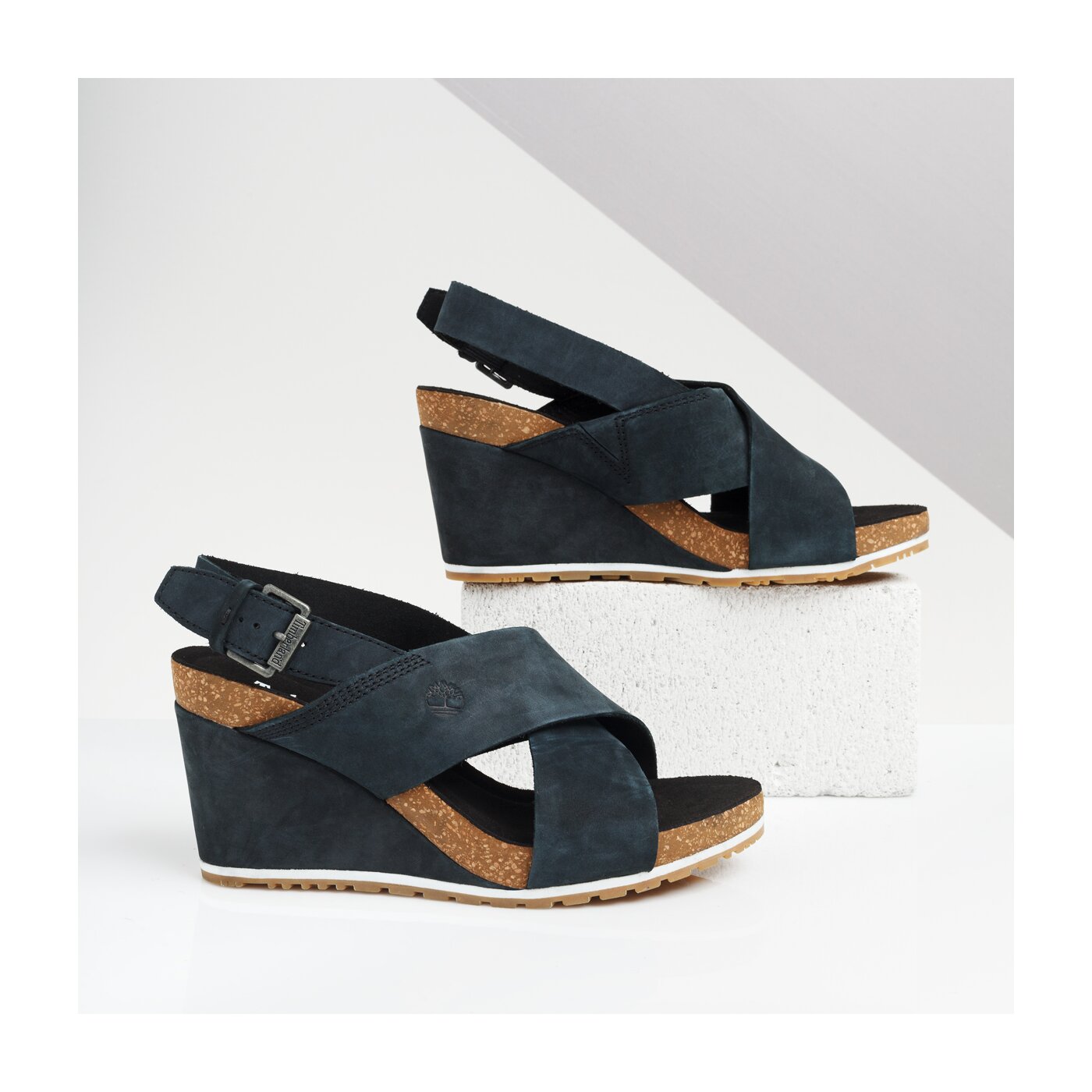 Damskie sandały TIMBERLAND CAPRI SUNSET X-BAND SANDA tb0a1wn60151 kolor czarny