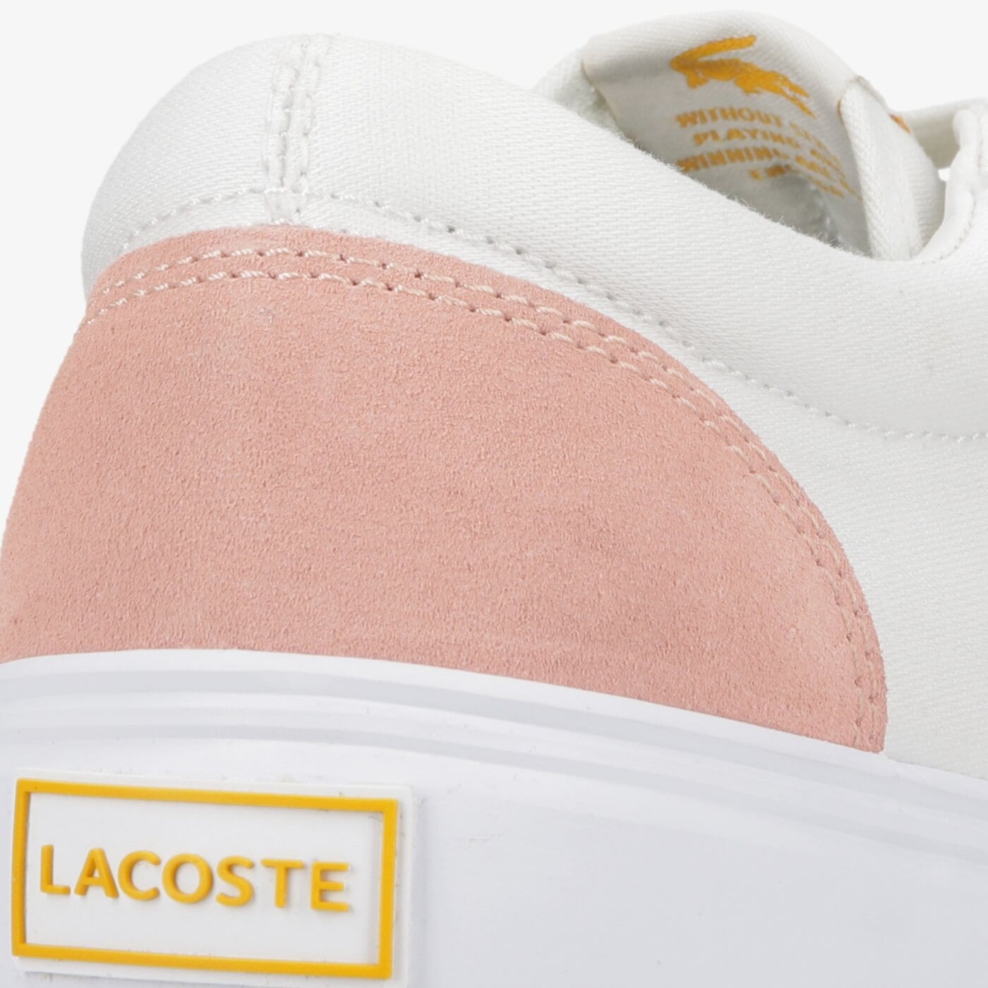 Damskie trampki LACOSTE JUMP SERVE LCE 0722 2 CFA 743cfa0007t66 kolor biały