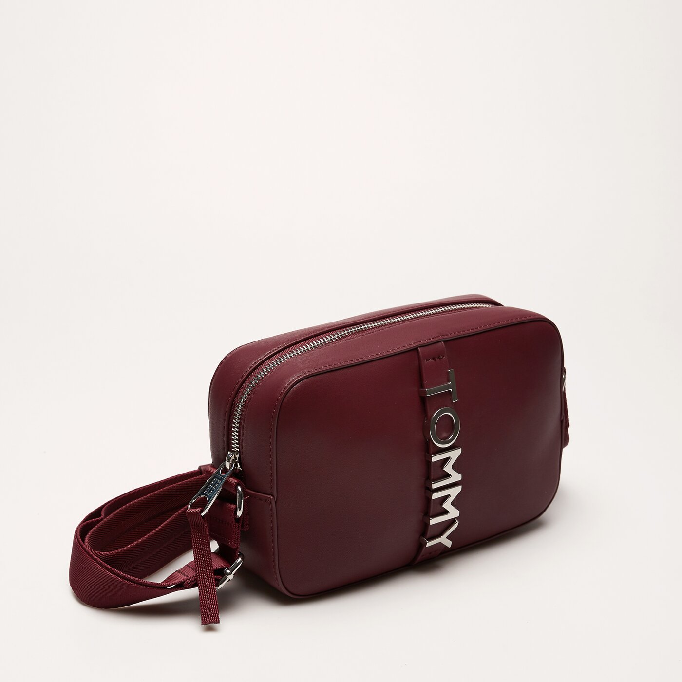 TOMMY HILFIGER TOREBKA TJW CITY BOLD CAMERA BAG kolor TOMMY HILFIGER TOREBKA TJW CITY BOLD CAMERA BAG kolor